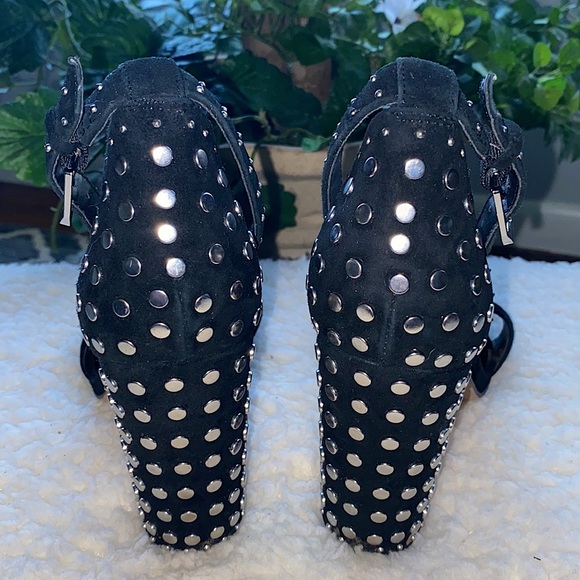 Dolce Vita Black hendrix studded suede Heels sz 8 - Picture 2 of 9